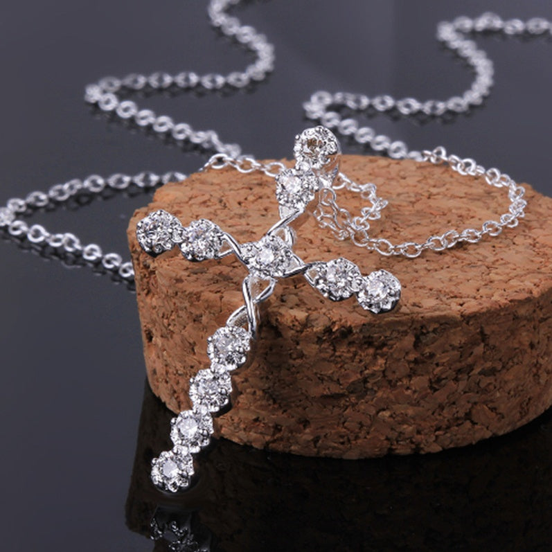 Creative Twist Diamond Cross Necklace Exquisite Zircon Cross
